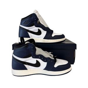 Nike Air Jordan 1 Retro High OG Midnight Navy 6.5Y Women’s 8 FD1437-401